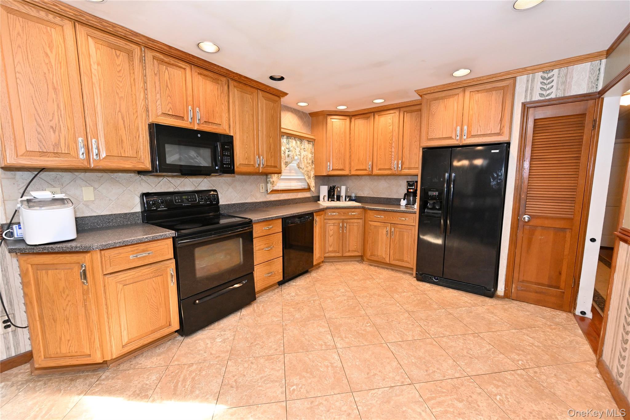 #5 photo, 41 Harkin Road, Carmel , NY 10512