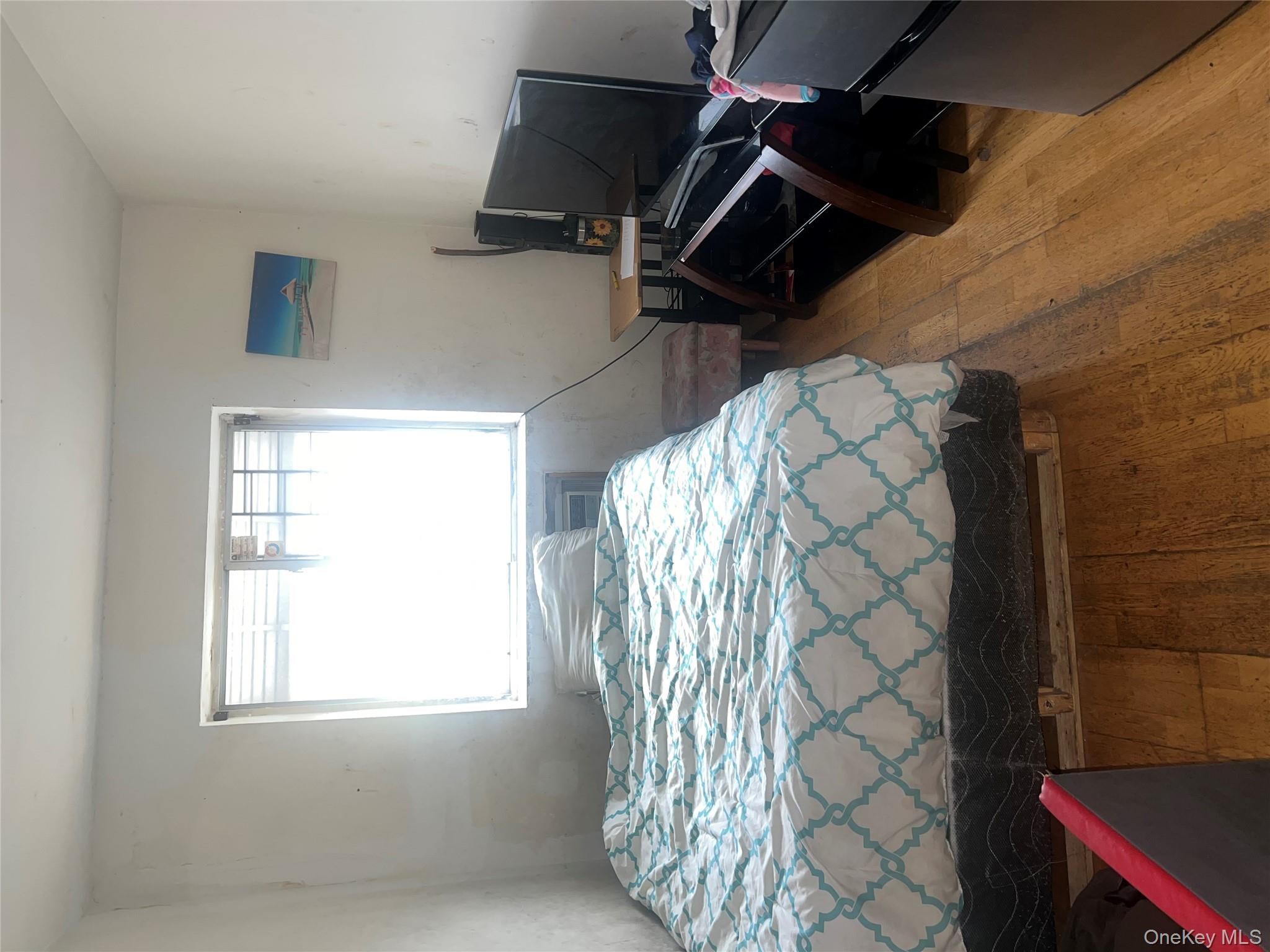 #4 photo, 3941 Laconia Avenue, ブロンクス区 Bronx , NY 10466