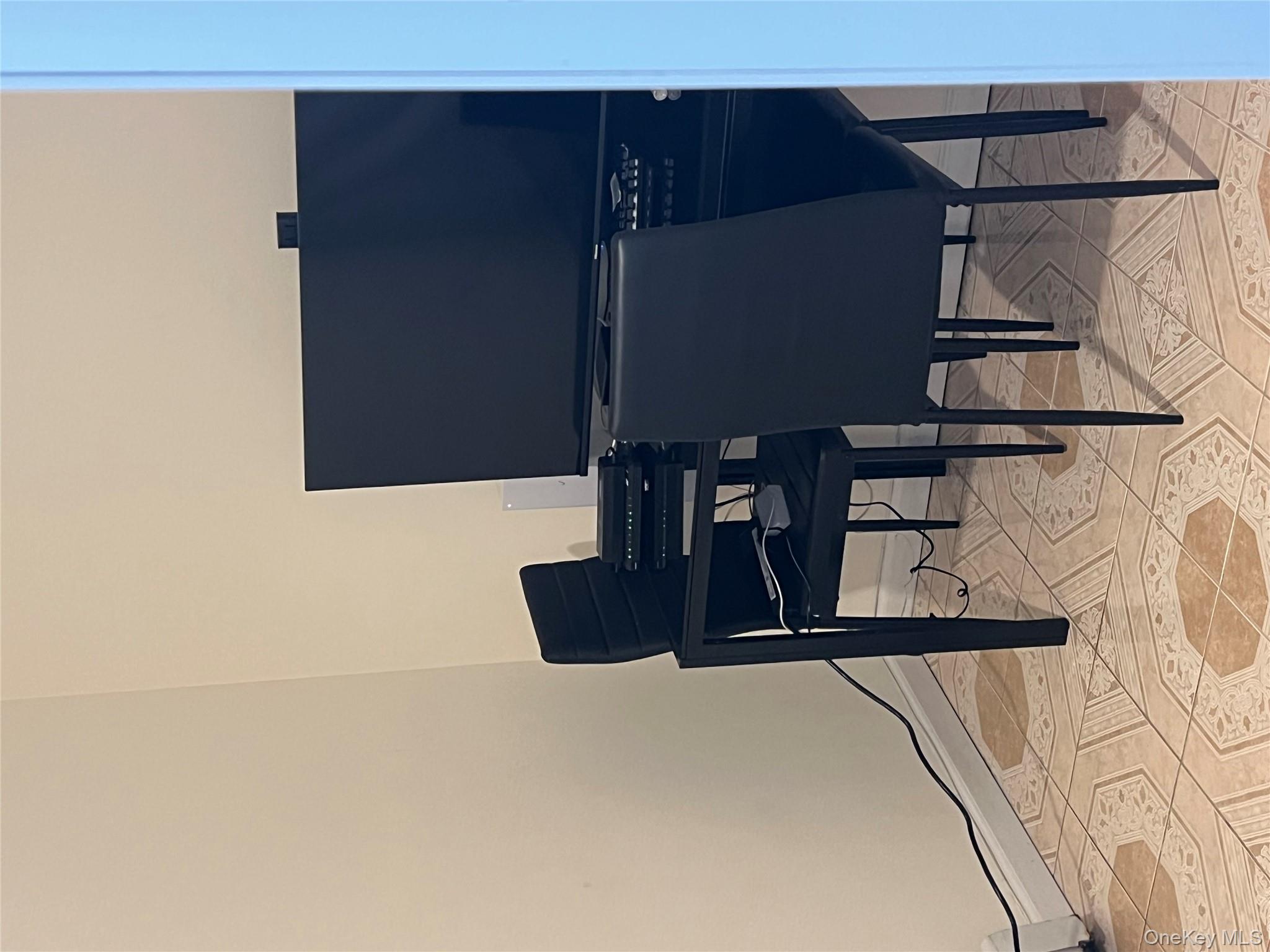 #9 photo, 3941 Laconia Avenue, Bronx , NY 10466