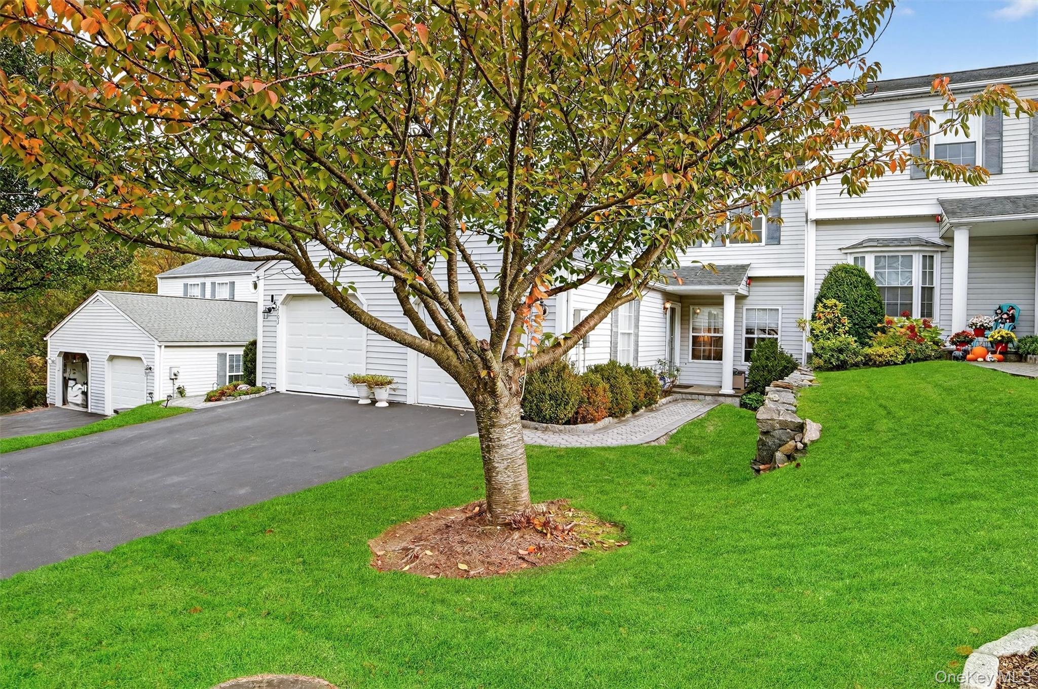 #3 photo, 2104 Watch Hill Drive, Tarrytown , NY 10591