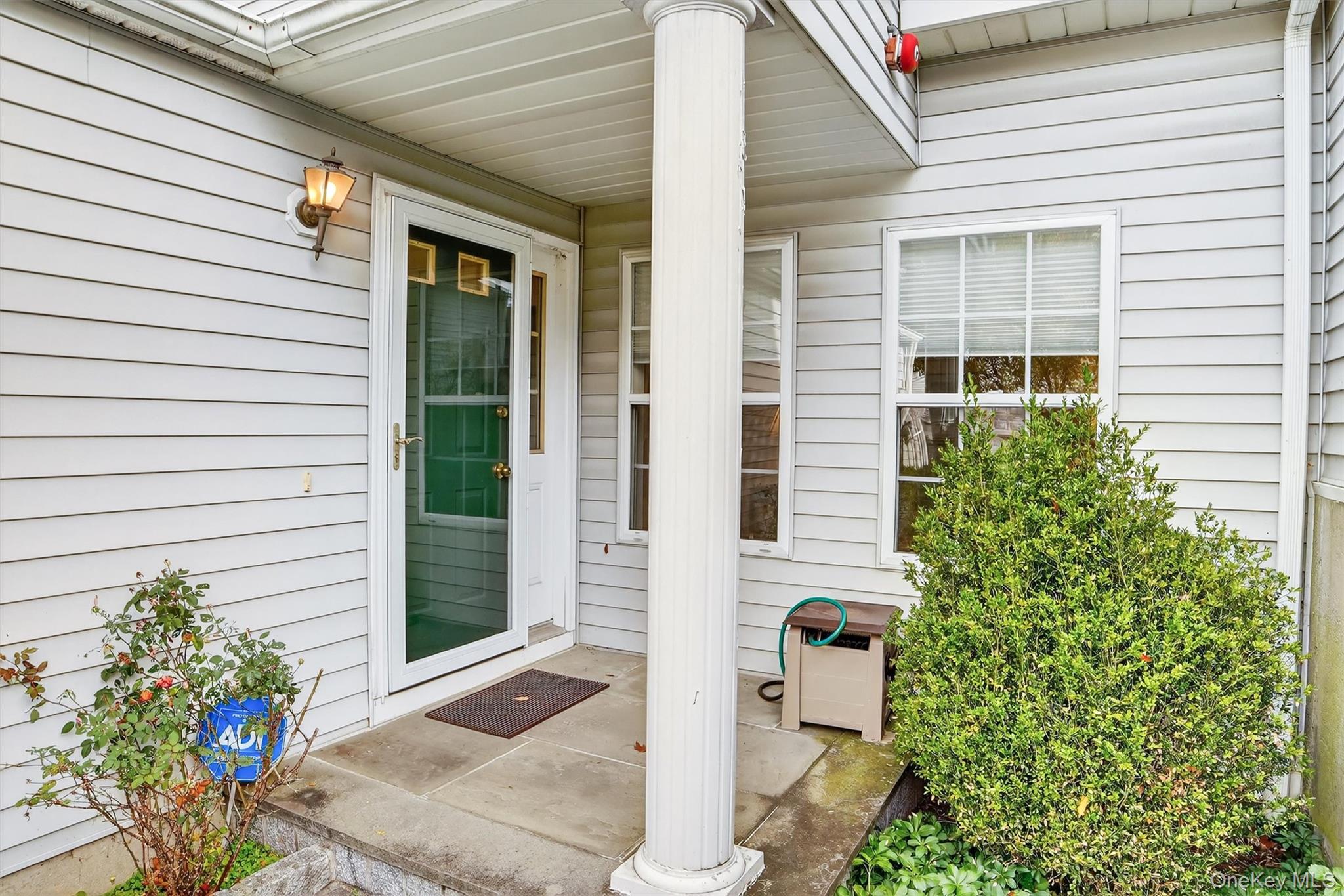 #4 photo, 2104 Watch Hill Drive, Tarrytown , NY 10591