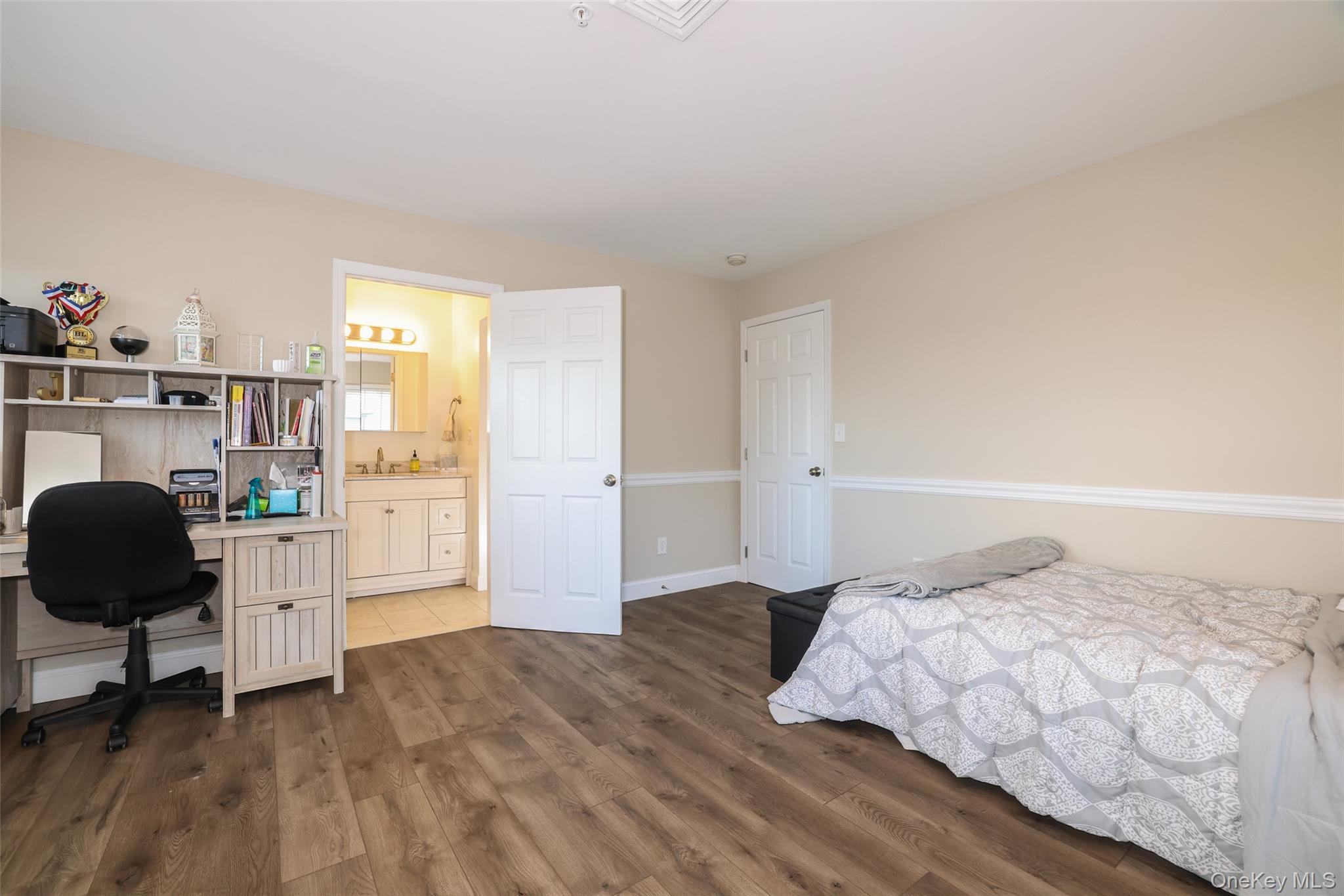 #17 photo, 2 Nob Hill Drive, Elmsford , NY 10523