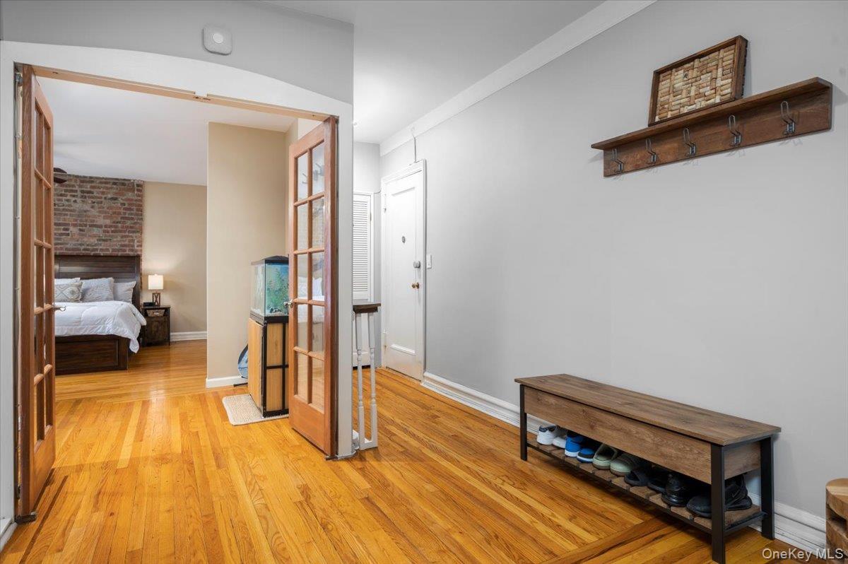 #15 photo, 21 N Chatsworth Avenue, Larchmont , NY 10538