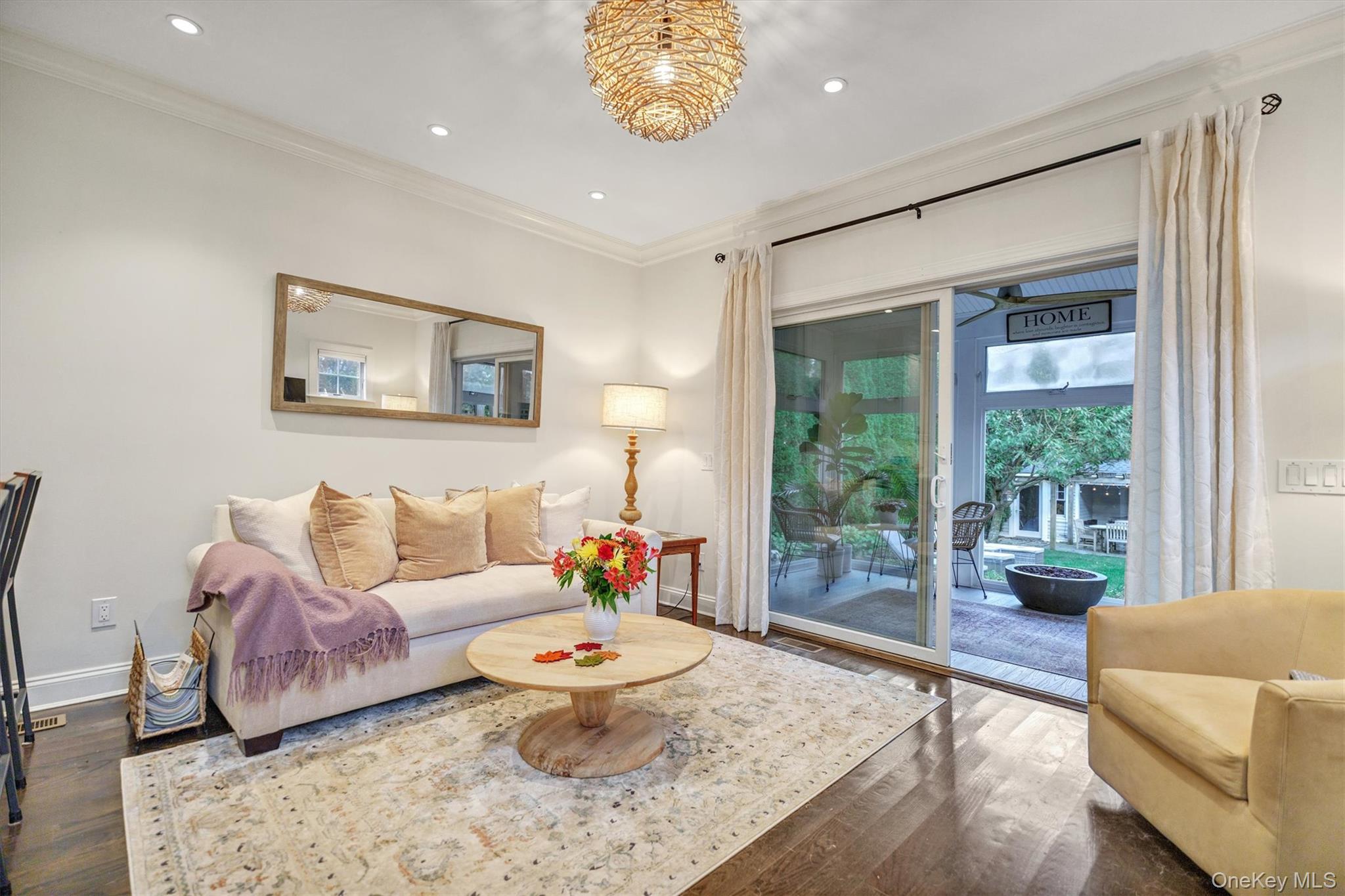 #11 photo, 188 South Country Road, サフォーク郡 Remsenburg , NY 11960