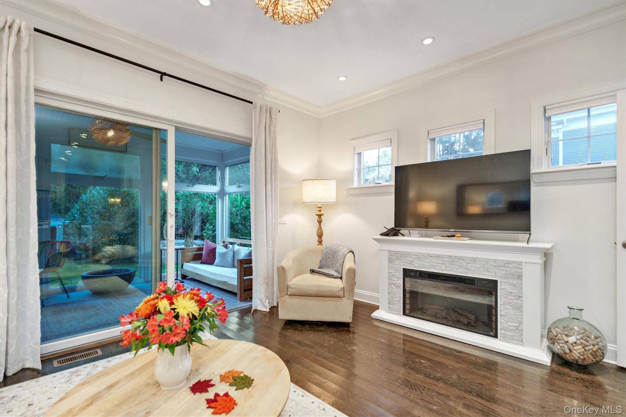 #12 photo, 188 South Country Road, サフォーク郡 Remsenburg , NY 11960