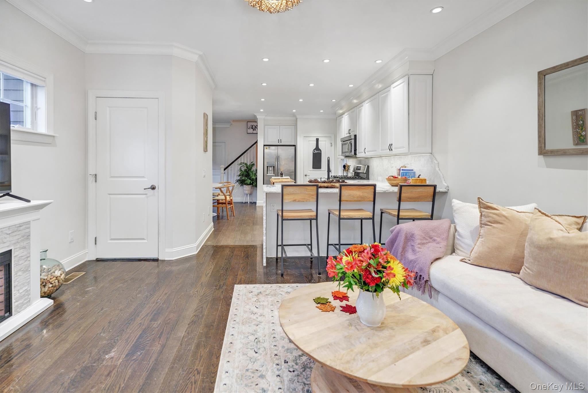 #13 photo, 188 South Country Road, サフォーク郡 Remsenburg , NY 11960