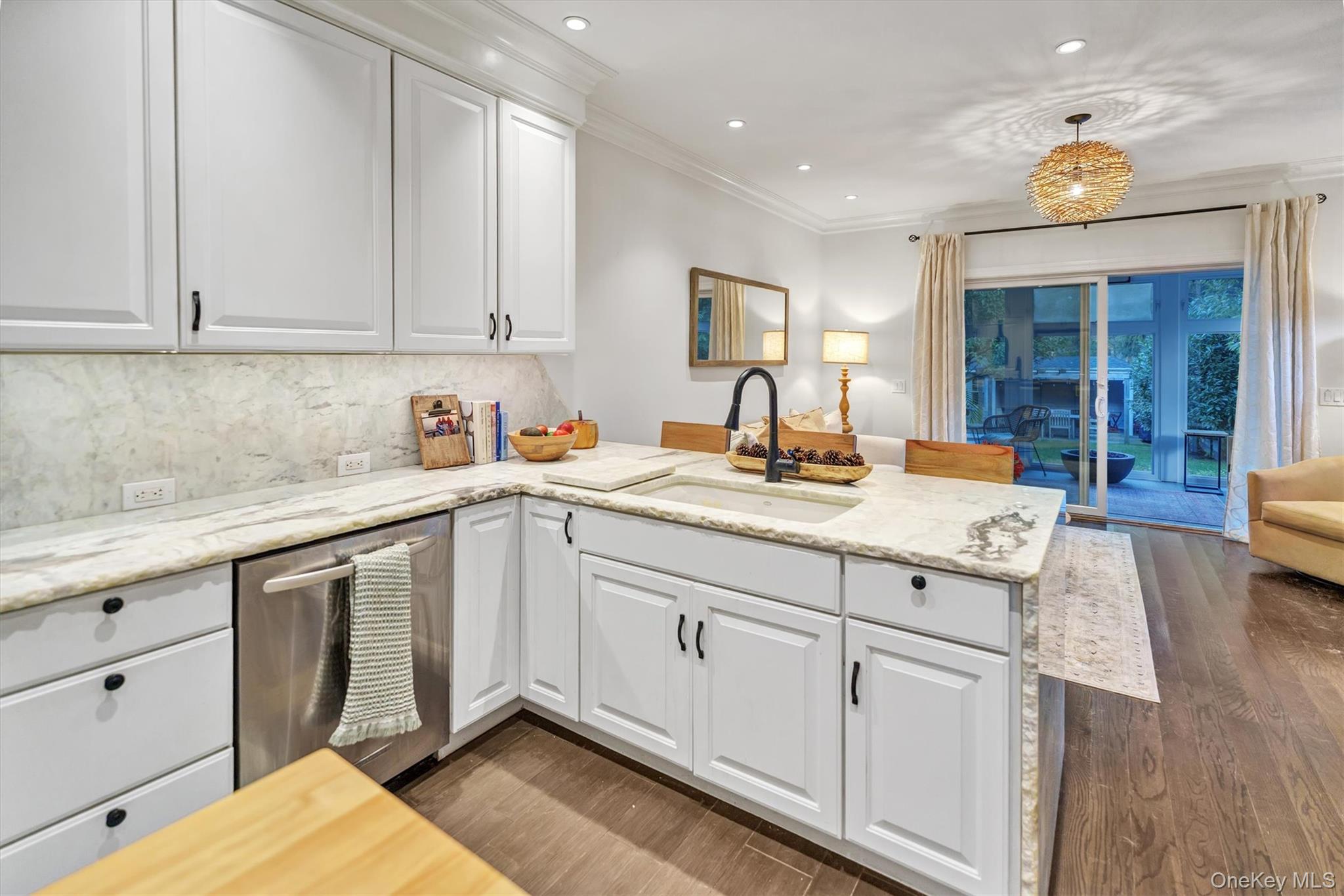 #8 photo, 188 South Country Road, サフォーク郡 Remsenburg , NY 11960