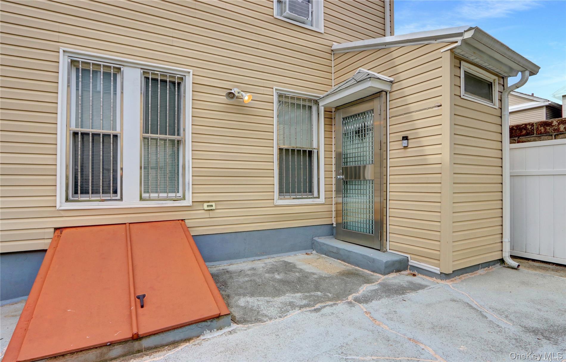 #19 photo, 14-11 111th Street, クイーンズ区 College Point , NY 11356