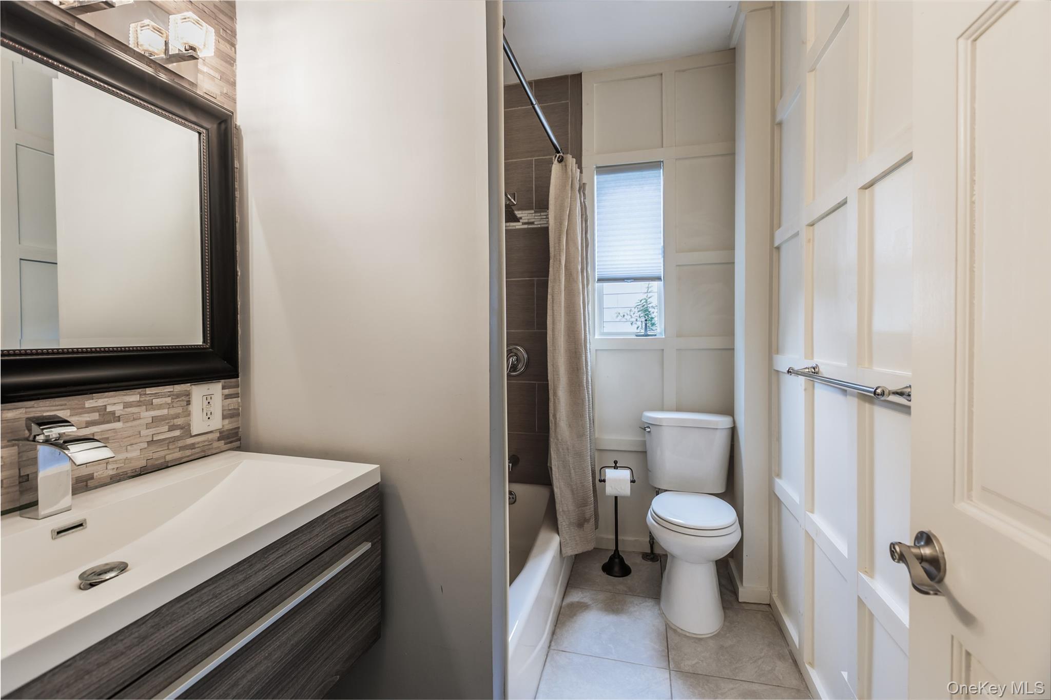 #12 photo, 60 Jackson Avenue, サフォーク郡 Huntington , NY 11743