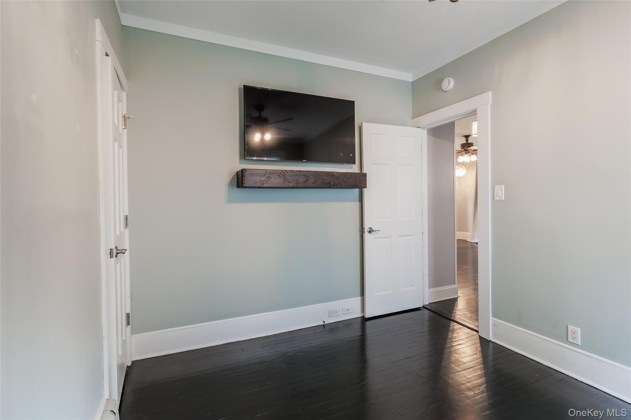 #14 photo, 60 Jackson Avenue, サフォーク郡 Huntington , NY 11743