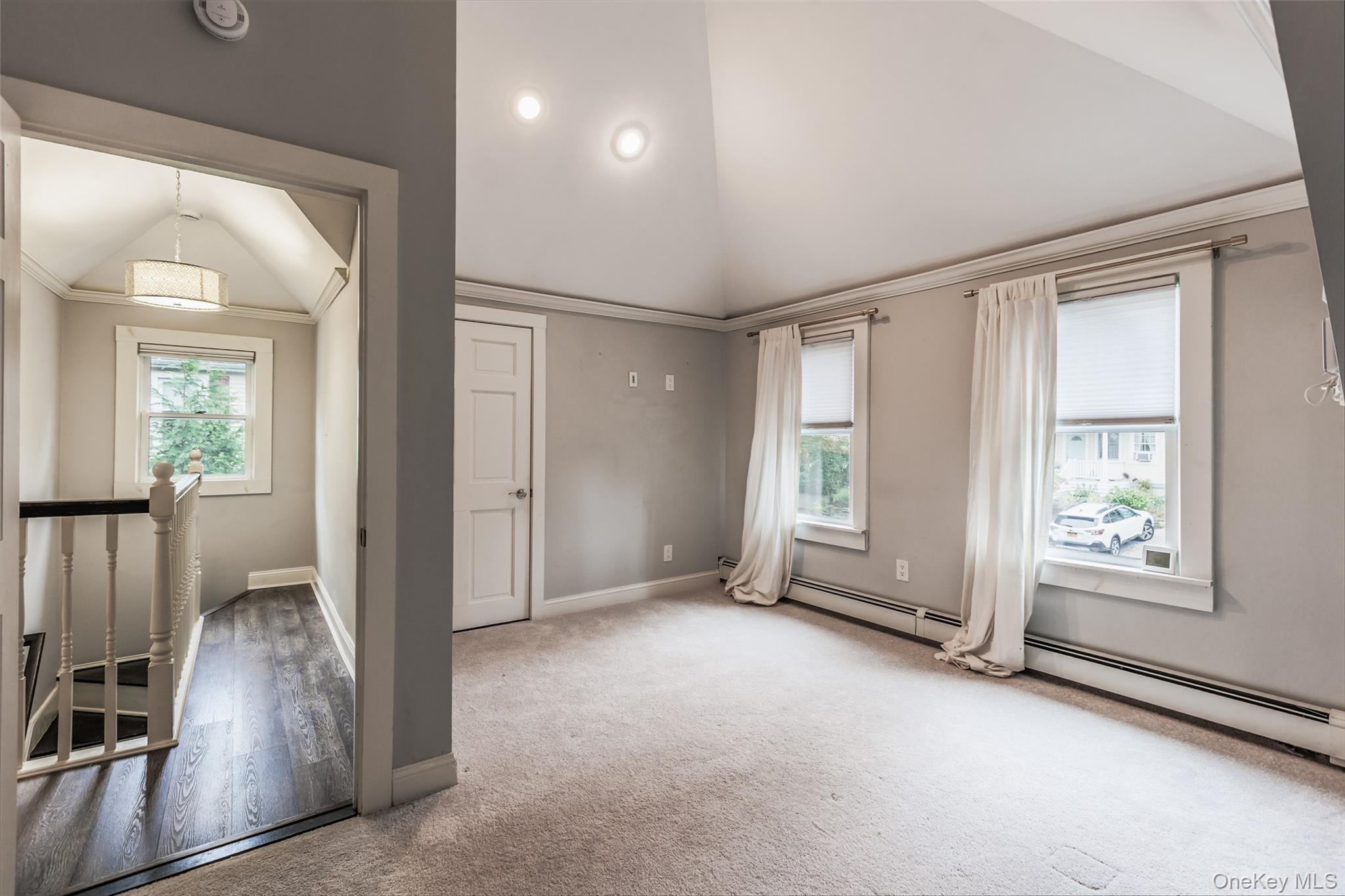 #16 photo, 60 Jackson Avenue, サフォーク郡 Huntington , NY 11743