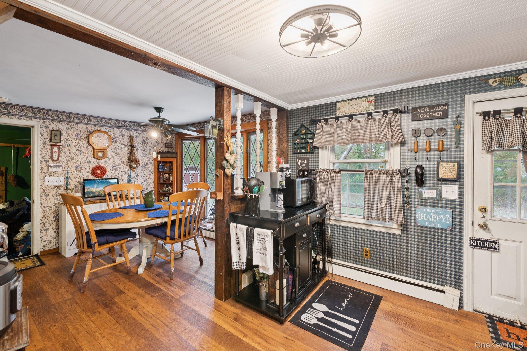 #15 photo, 186 Jamaica Avenue, Medford , NY 11763