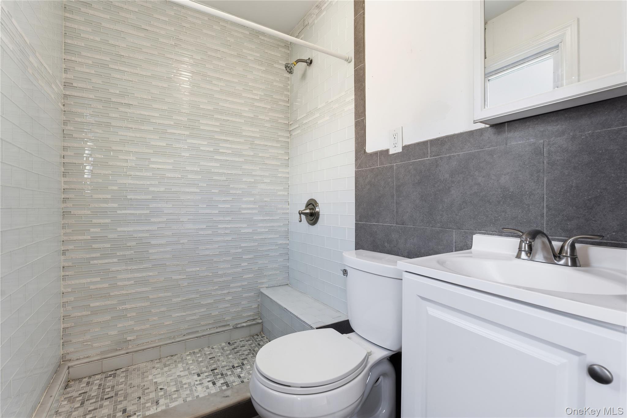 #12 photo, 3 Date Street, Central Islip , NY 11722