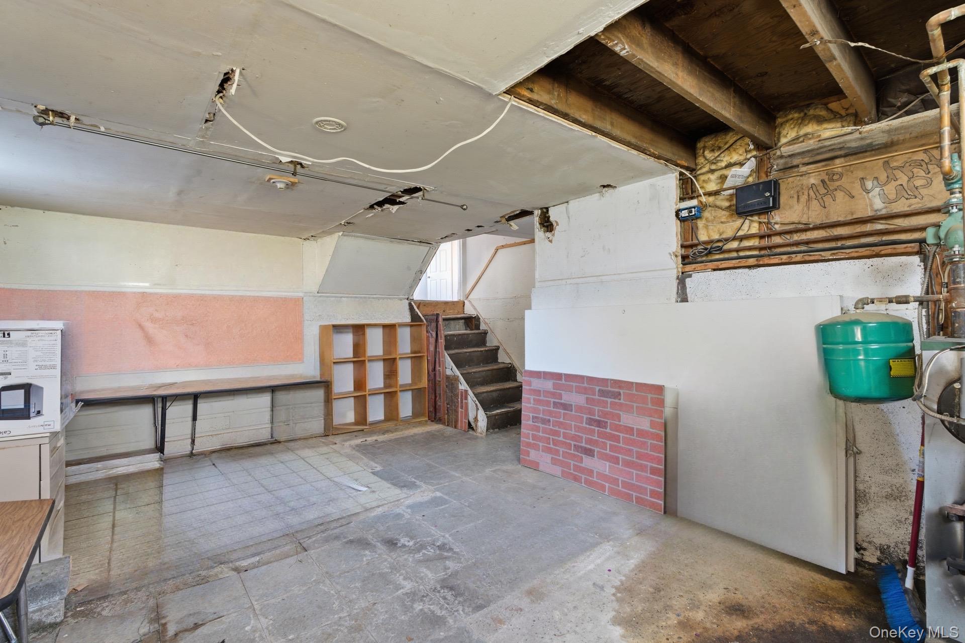 #20 photo, 3 Date Street, Central Islip , NY 11722