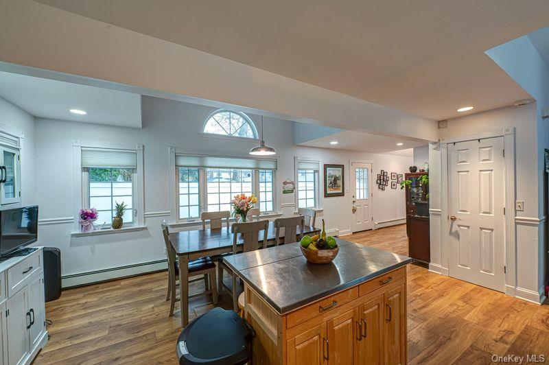 #10 photo, 219 Litchfield Avenue, Babylon , NY 11702