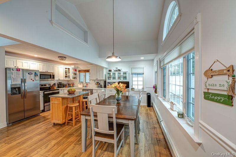 #8 photo, 219 Litchfield Avenue, Babylon , NY 11702