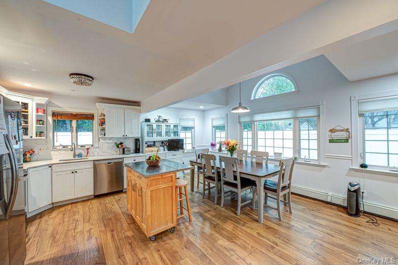 #9 photo, 219 Litchfield Avenue, Babylon , NY 11702