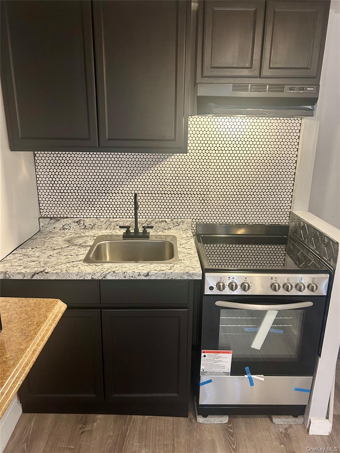 #11 photo, 85 E Valley Stream Boulevard, ナッソー郡 Valley Stream , NY 11580