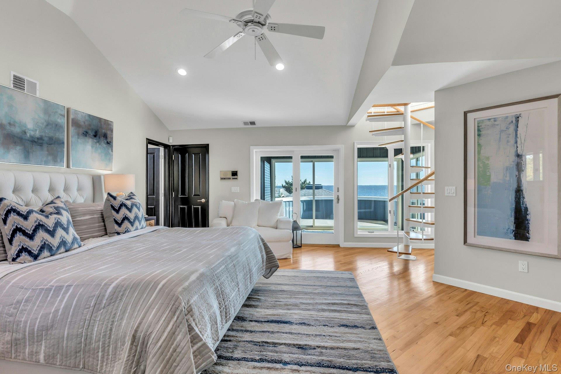 #14 photo, 270 Edgewater Avenue, Bayport , NY 11705