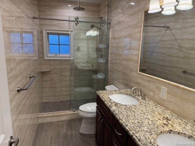 #6 photo, 65 Cottage Place, Mineola , NY 11501