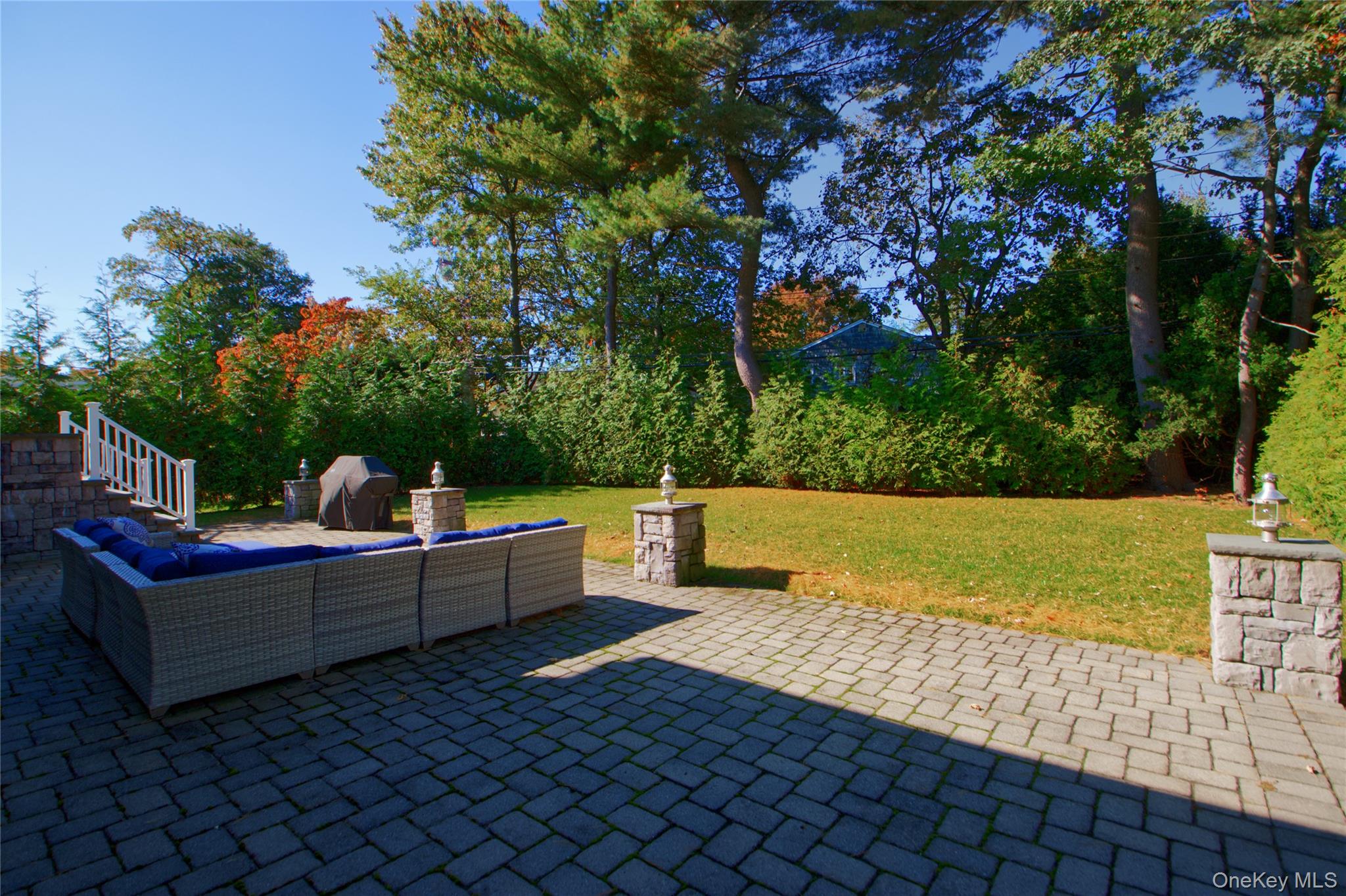 #5 photo, 34 East Drive, ナッソー郡 Garden City , NY 11530