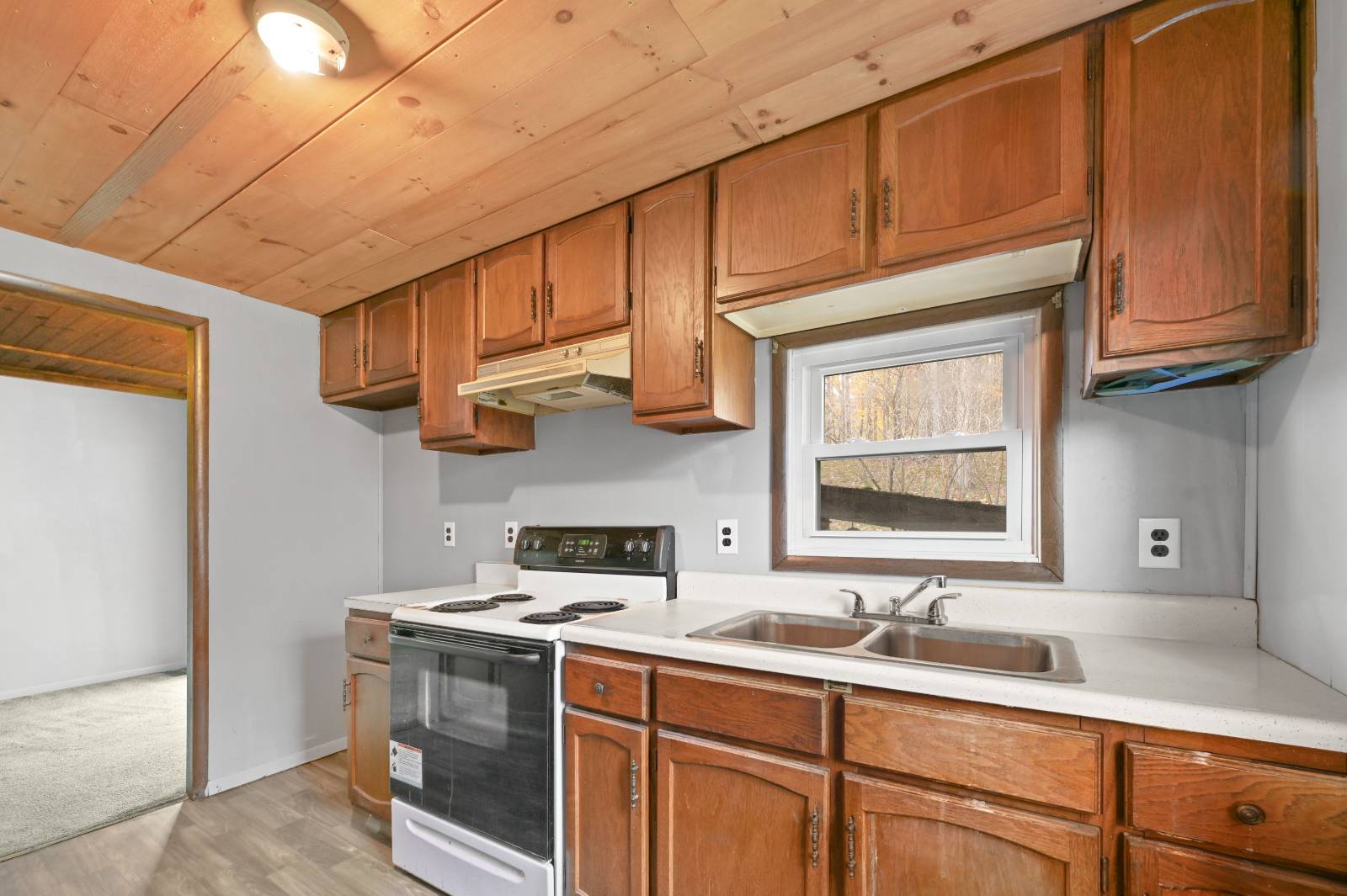 #27 photo, 419 Algerine St, Afton , NY 13730