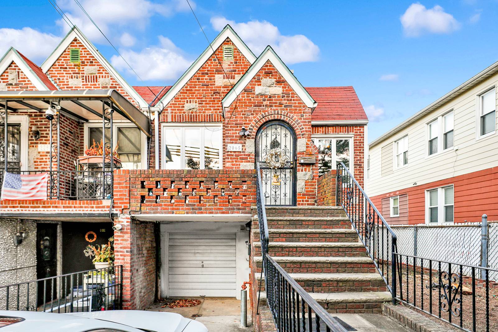 #1 photo, 2065 E 38th St, ブルックリン区 Marine Park , NY 11234