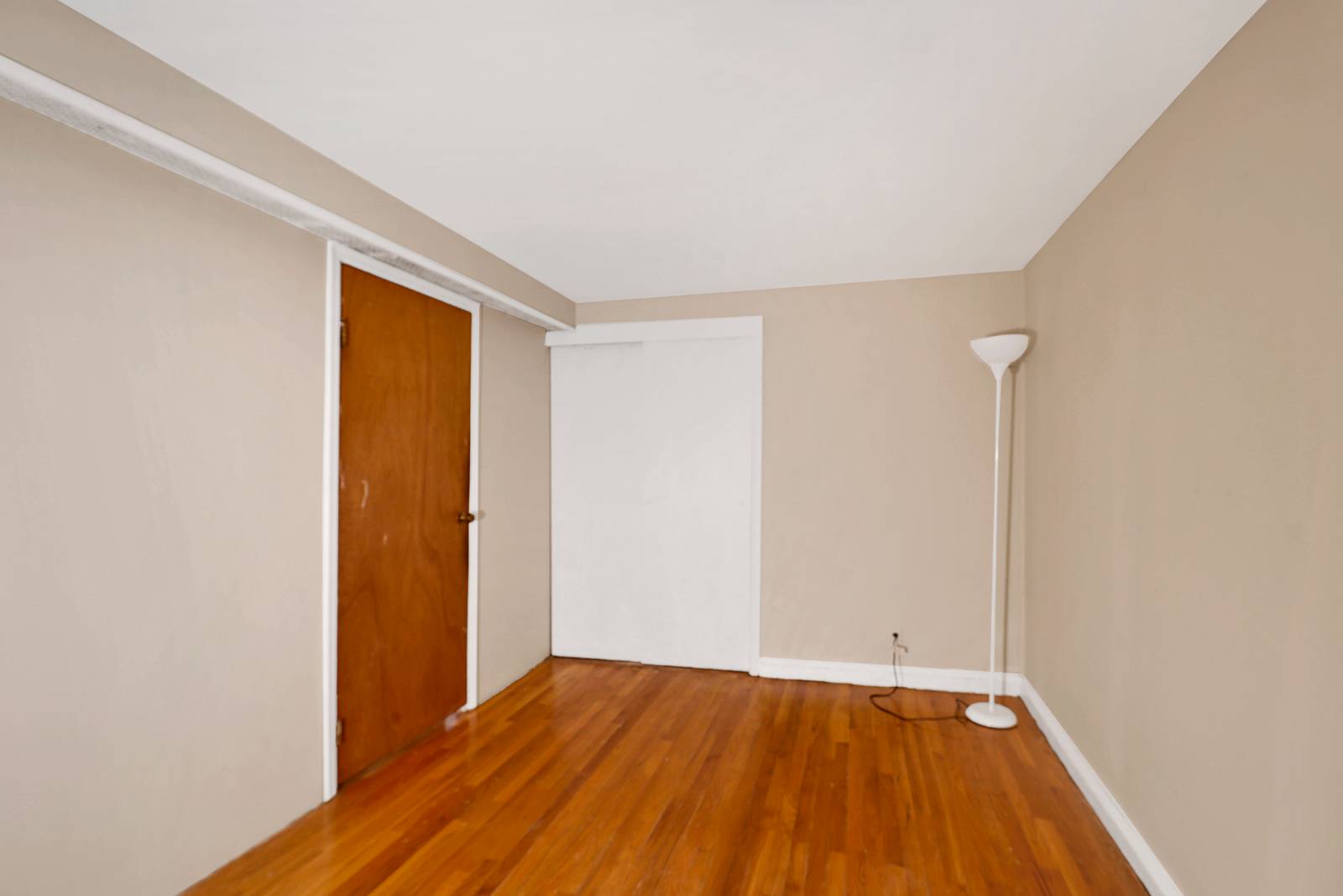 #18 photo, 2065 E 38th St, ブルックリン区 Marine Park , NY 11234