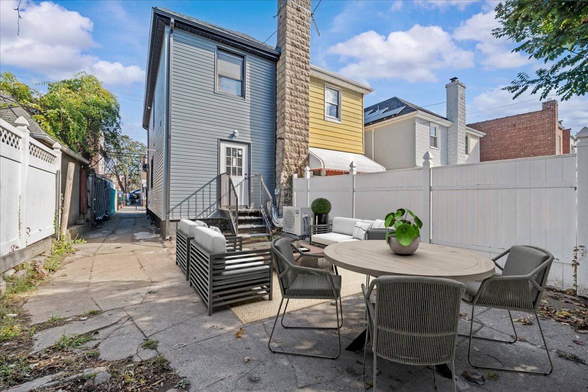 #6 photo, 1130 east 42, ブルックリン区 Flatlands , NY 11210