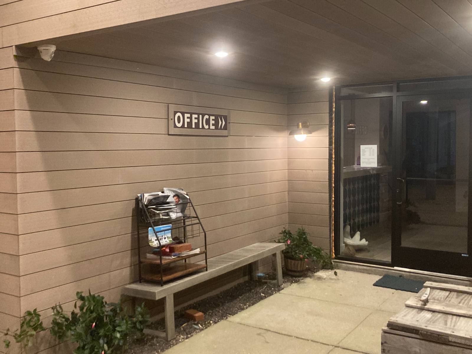 #38 photo, 2136 Montauk Highway, #Suite 202, Amagansett , NY 11930