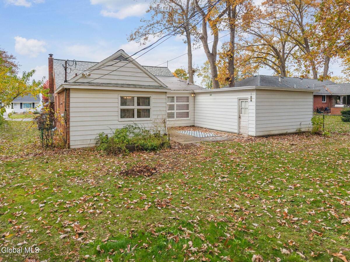 #38 photo, 1356 Lexington Avenue, Schenectady , NY 12309