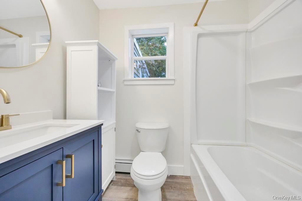 #15 photo, 34 Ormond Avenue, Selden , NY 11784