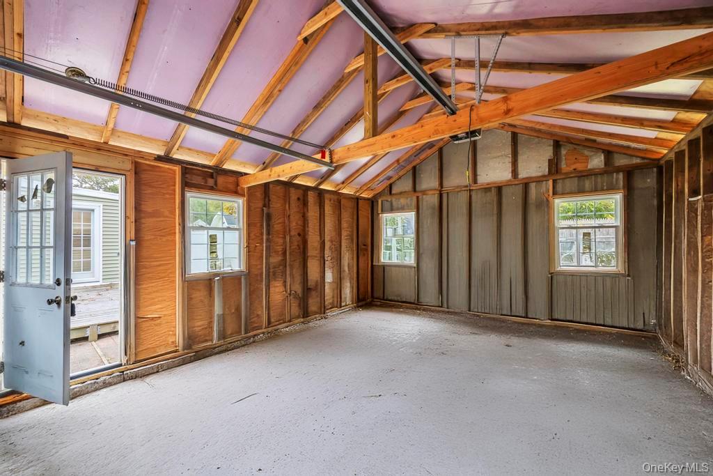 #25 photo, 34 Ormond Avenue, Selden , NY 11784