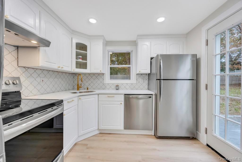 #6 photo, 34 Ormond Avenue, Selden , NY 11784