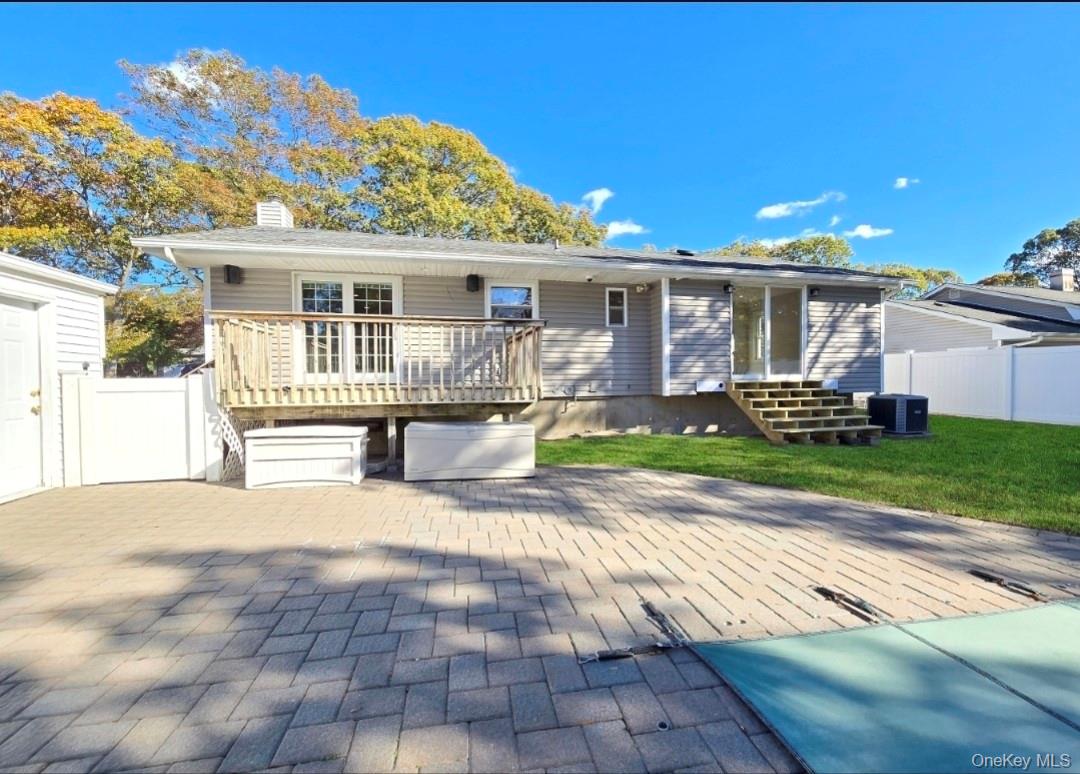 #20 photo, 124 S Coleman Road, Centereach , NY 11720