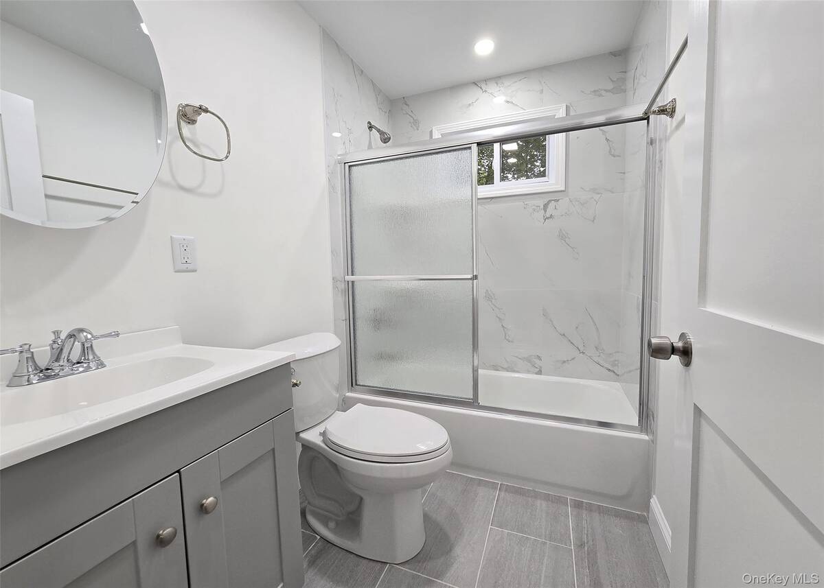 #14 photo, 55 Hickory Road, Rocky Point , NY 11778