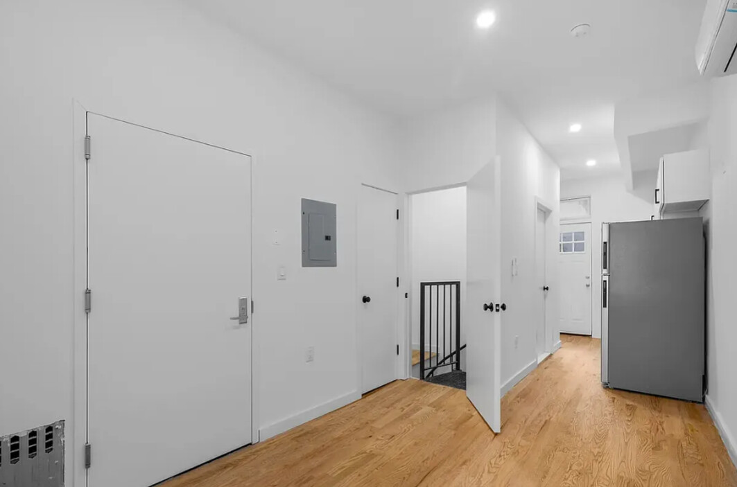 #3 photo, 259 4TH Avenue, Park Slope , NY 11215