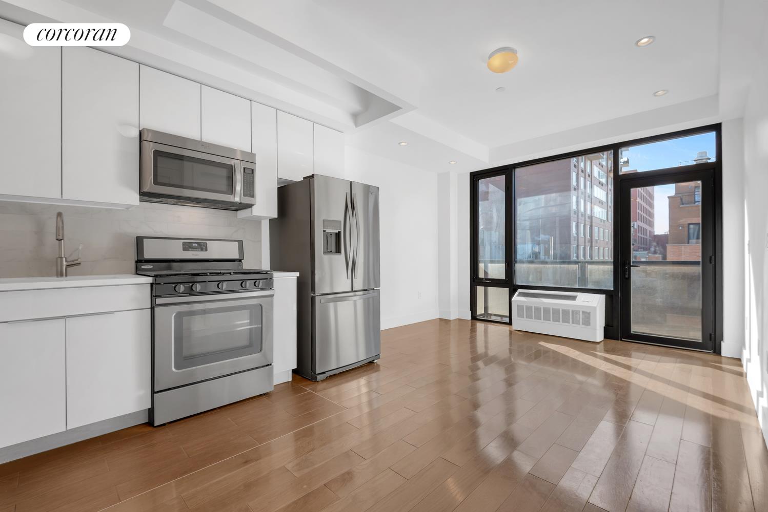 #7 photo, New York City, マンハッタン East Village , NY 10009