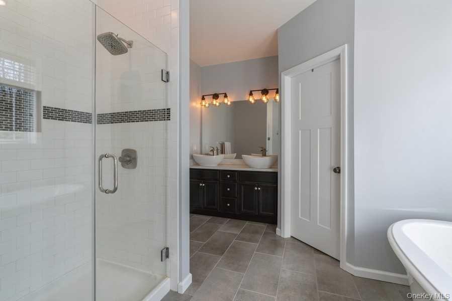 #17 photo, 861 Lattintown Road, Milton , NY 12547