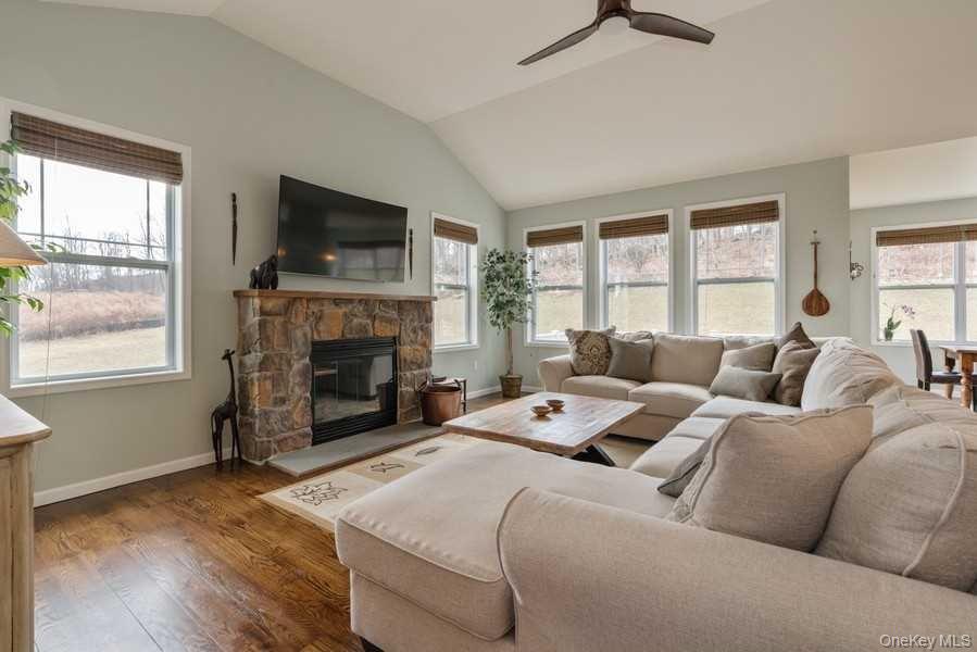 #3 photo, 861 Lattintown Road, Milton , NY 12547