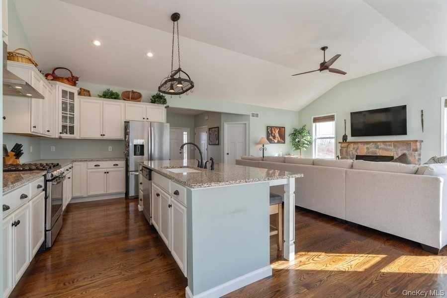 #5 photo, 861 Lattintown Road, Milton , NY 12547