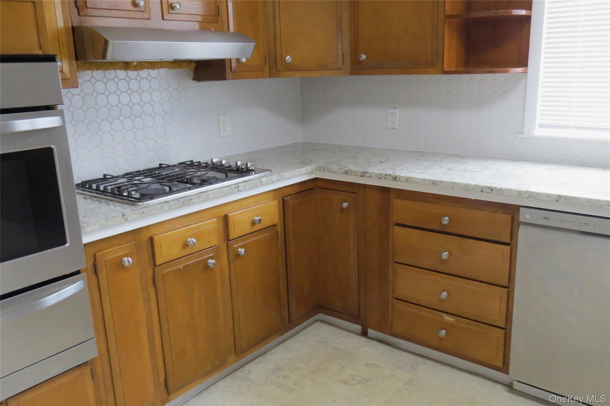 #5 photo, 86 Prospect St, Port Chester , NY 10573