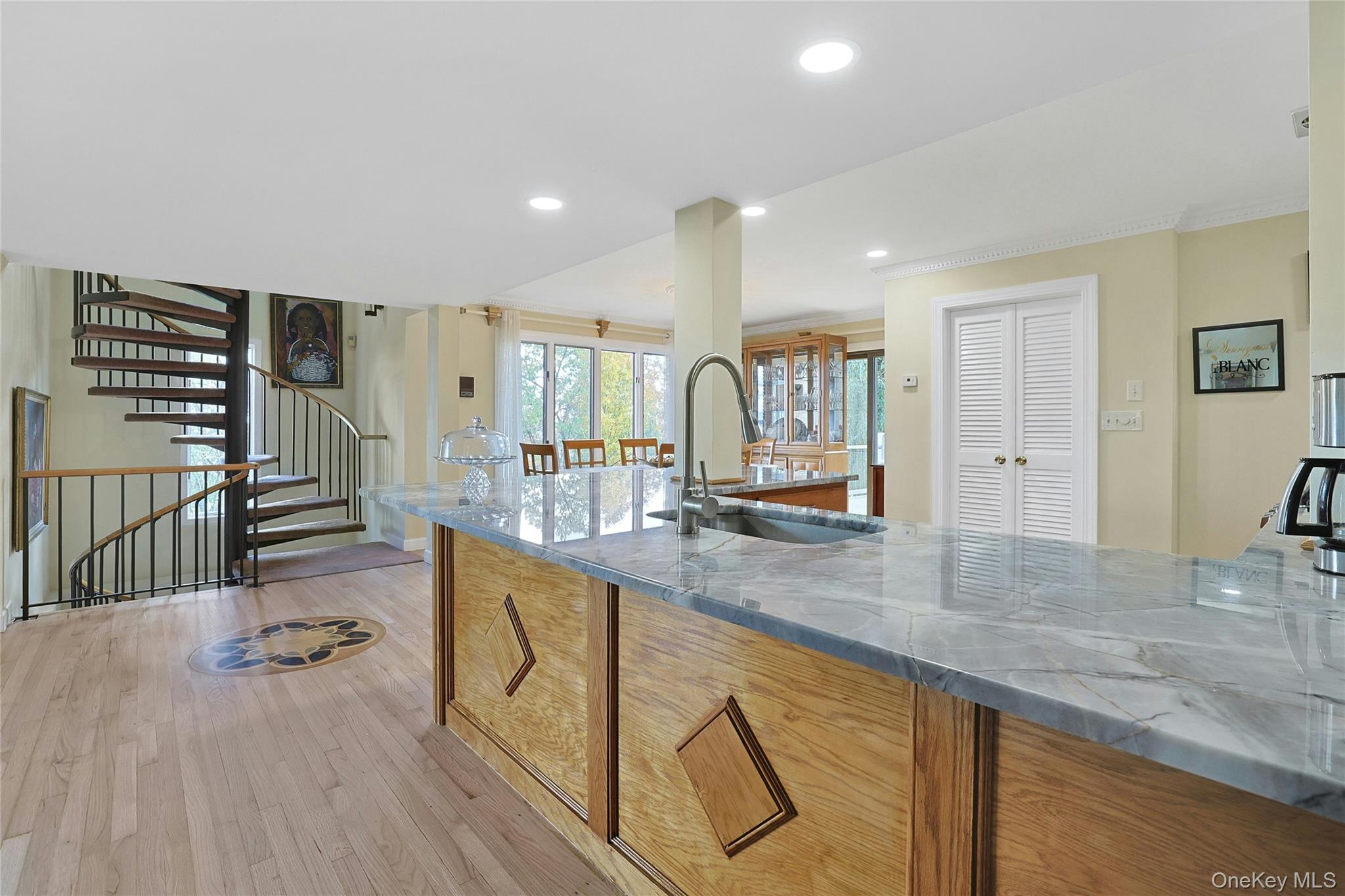 #14 photo, 908 Route 9W, Nyack , NY 10960