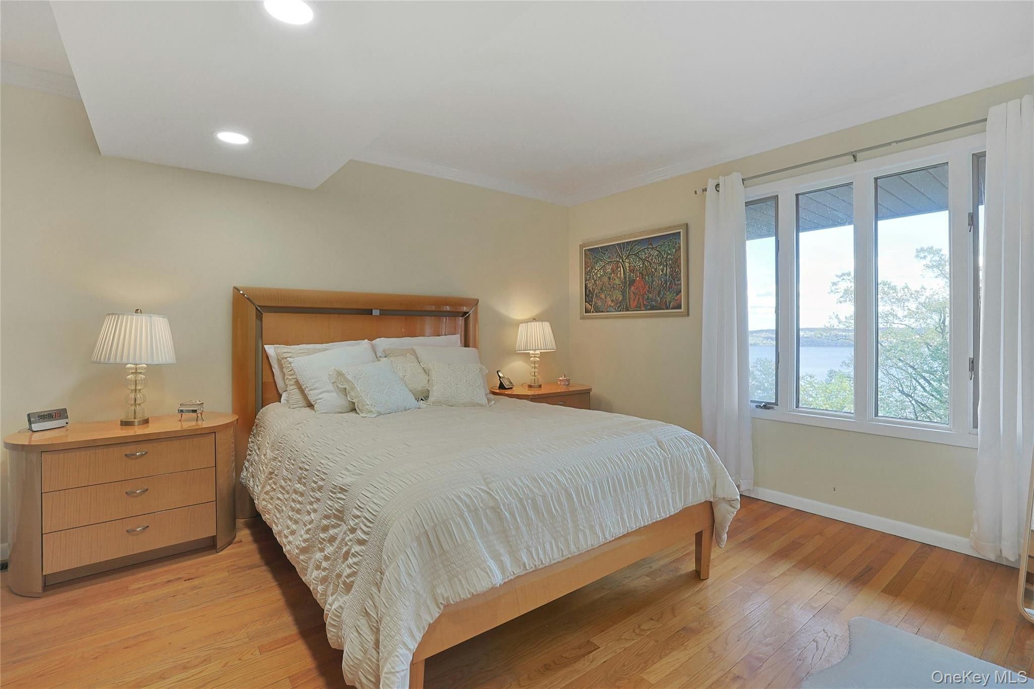 #20 photo, 908 Route 9W, Nyack , NY 10960