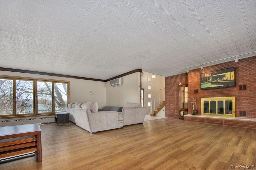 #13 photo, 51 West Main Street, Port Jervis , NY 12771