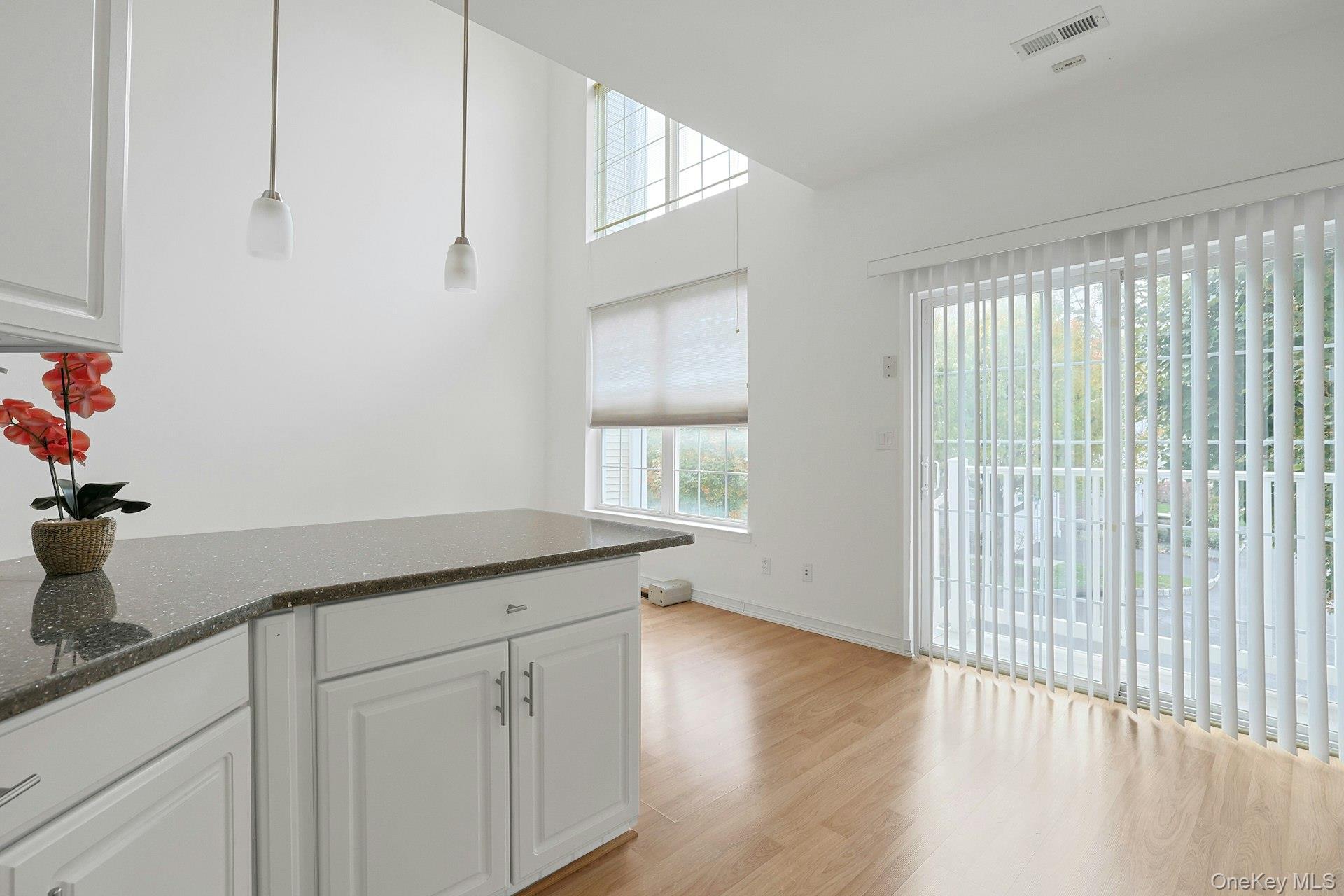 #15 photo, 1 Meadow Lane, Nanuet , NY 10954