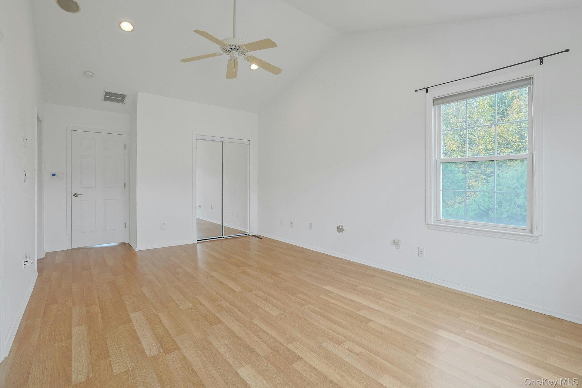 #19 photo, 1 Meadow Lane, Nanuet , NY 10954