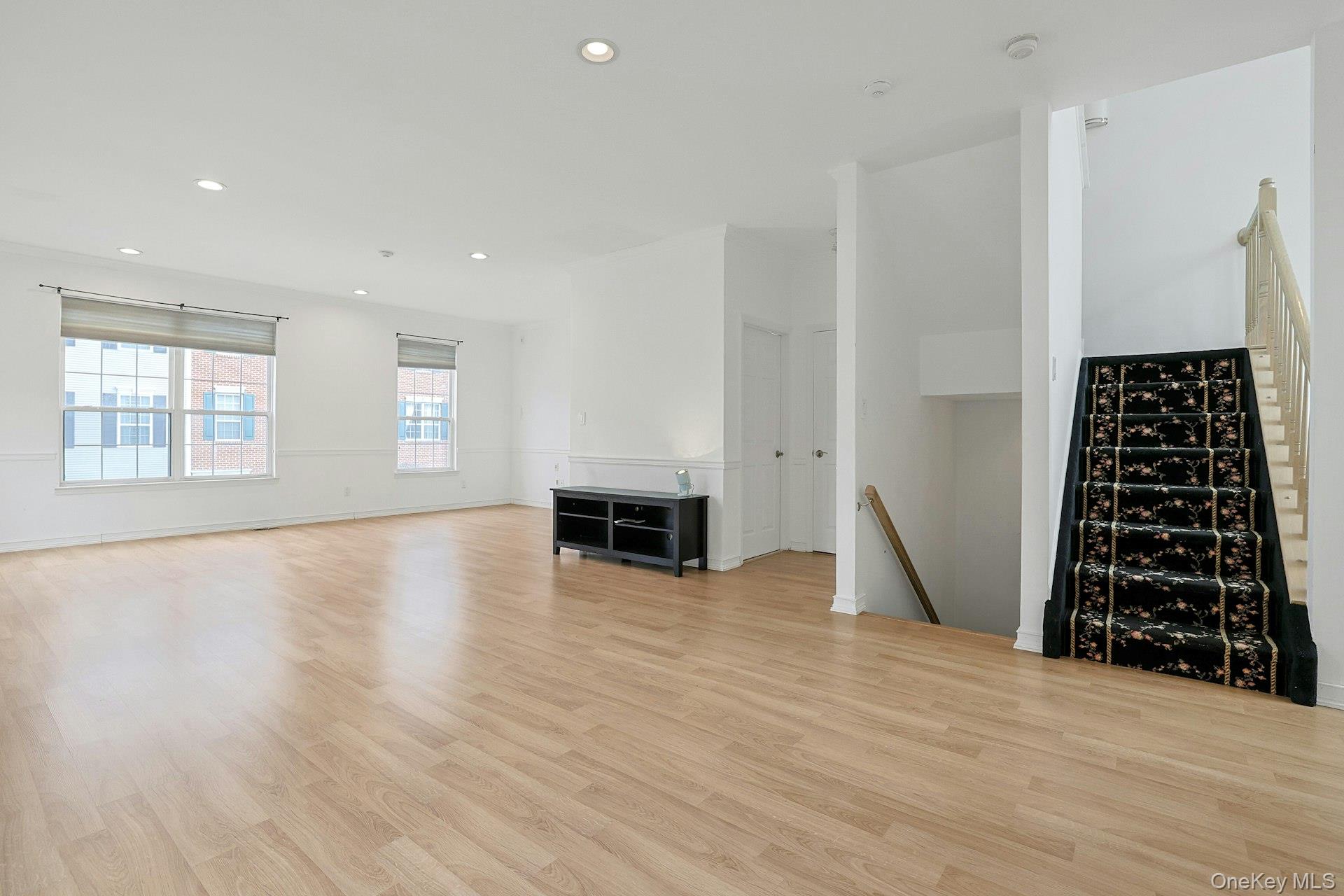 #7 photo, 1 Meadow Lane, Nanuet , NY 10954