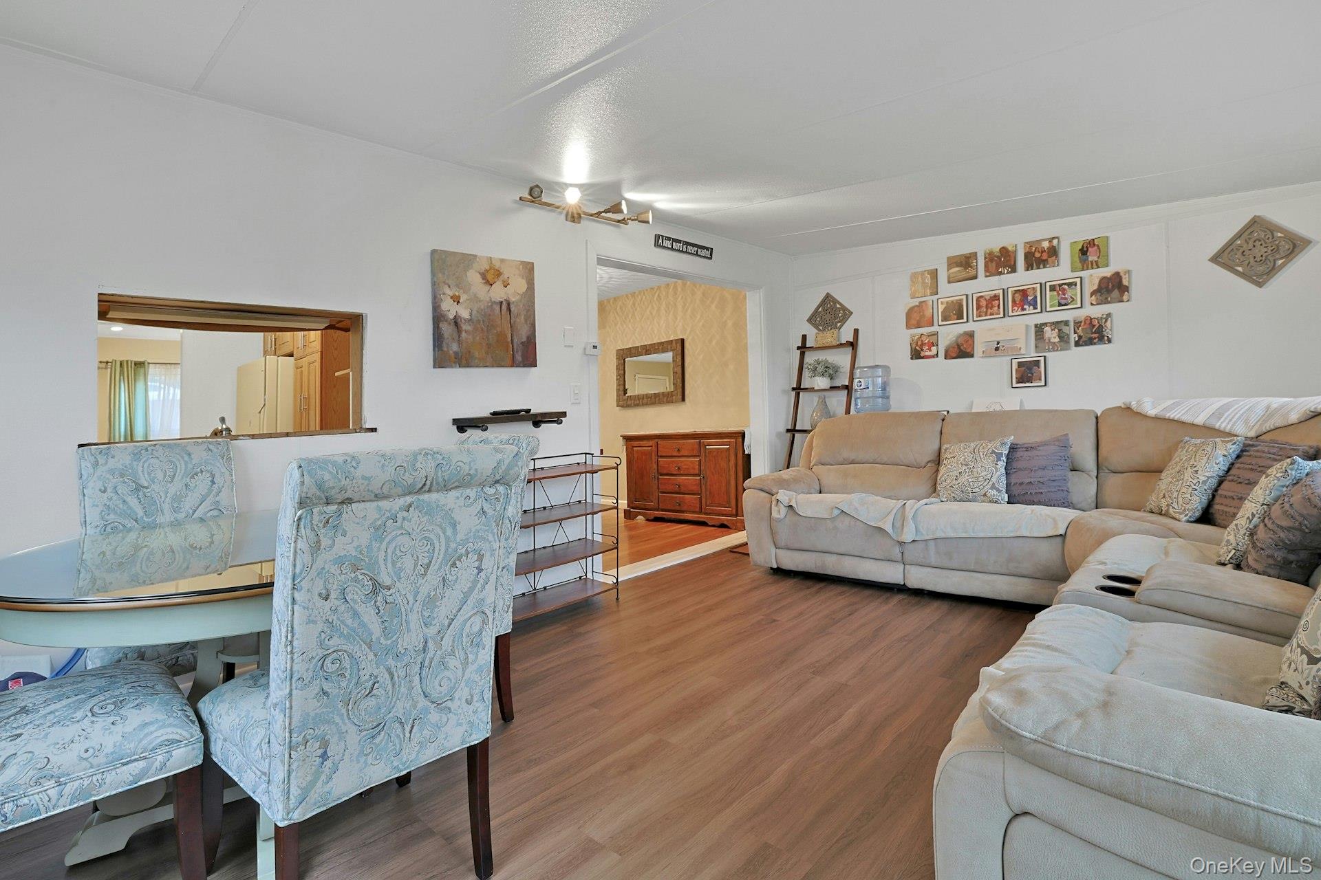 #12 photo, 21 Bruce Lane, Valhalla , NY 10595