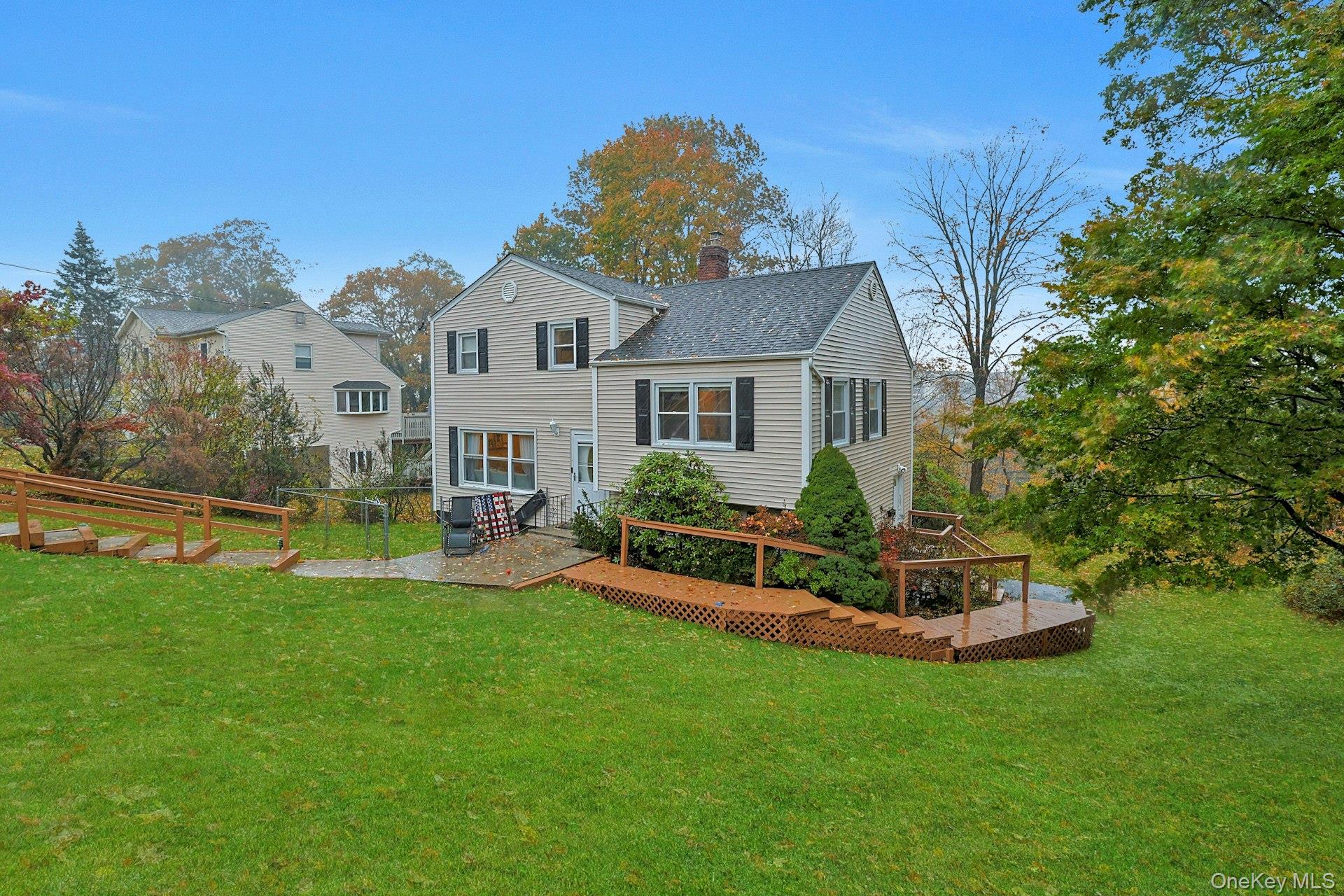 #3 photo, 21 Bruce Lane, Valhalla , NY 10595